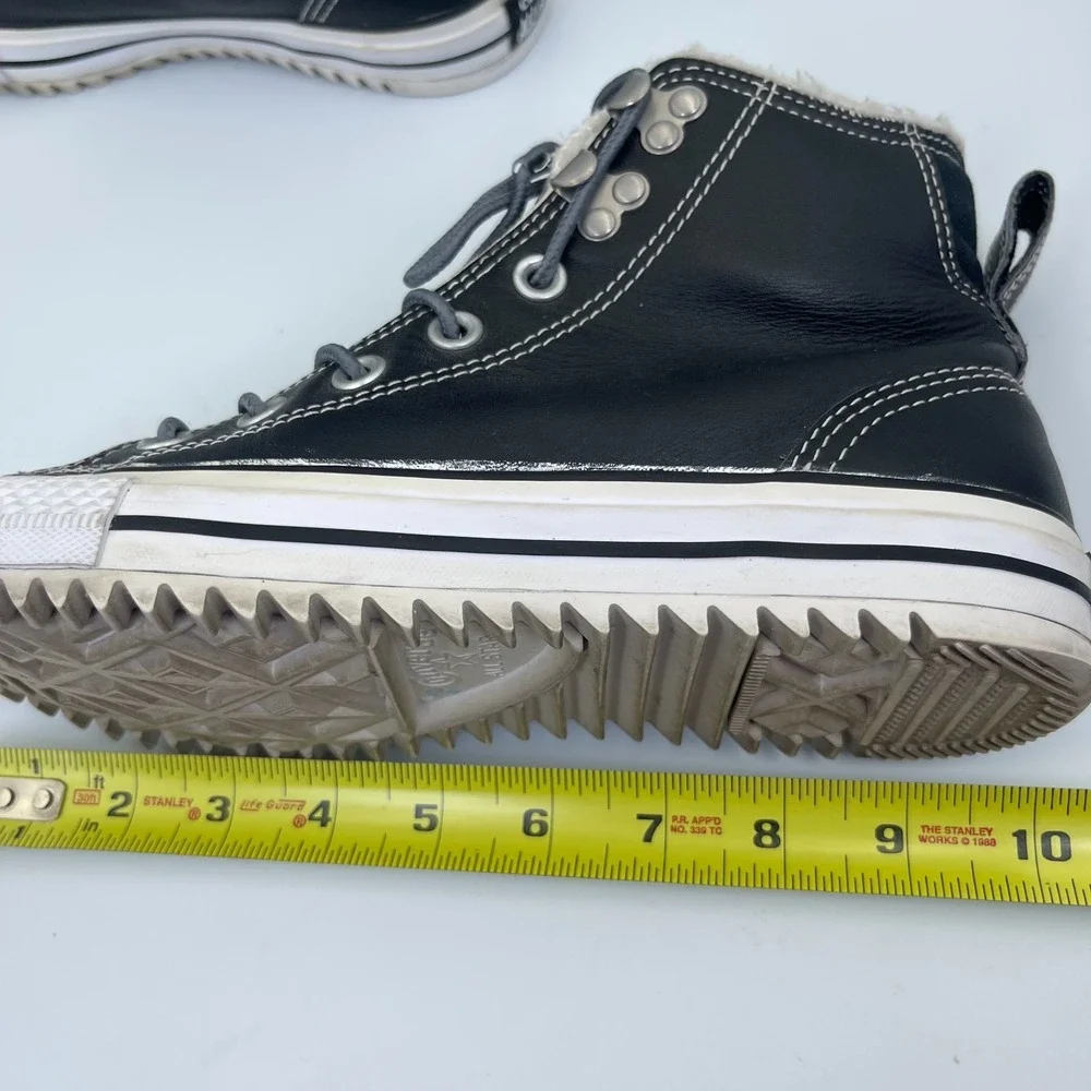 Converse Chuck Taylor All Star City Hiker Women's 10 High Top Sneakers Leather